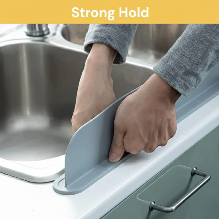Silicone Sink Splash Guard With Suction – Flexible Water Splash Stopper for Kitchen & Bathroom Faucets, Countertops & Cleaning Protection